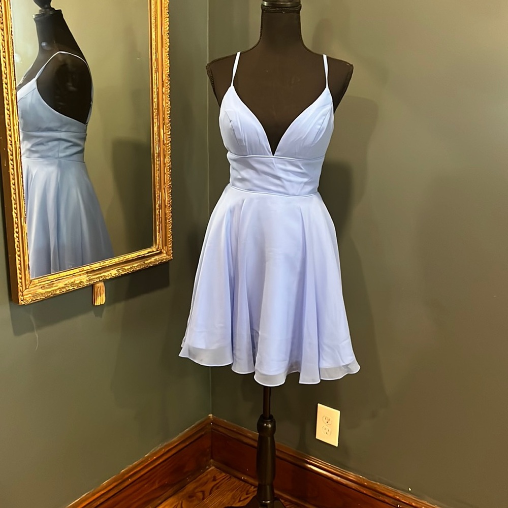 Lucci Lu dress NWT size 2